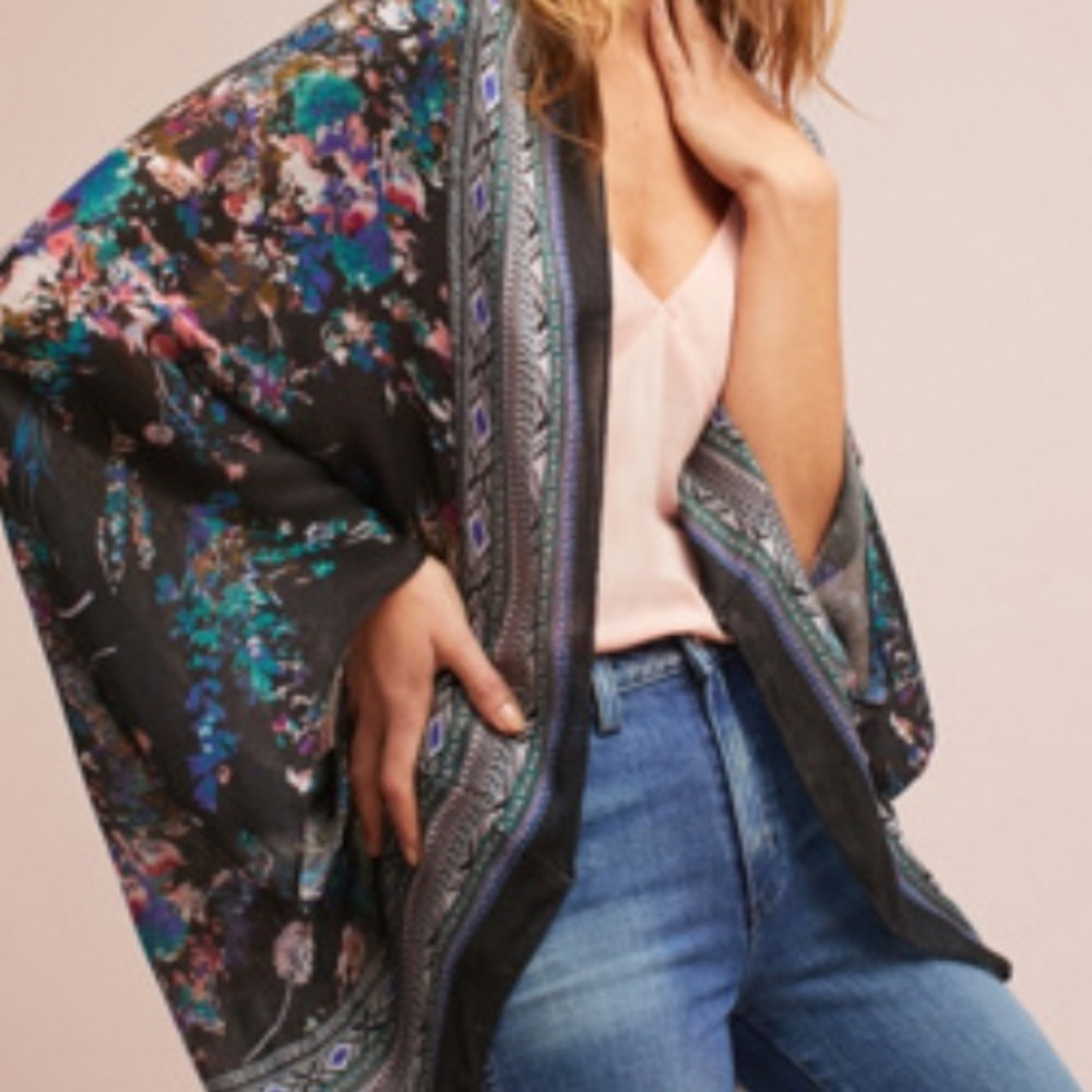 Elizabeth Gillett Addison Cocoon Floral Print Viscose Kimono | OS